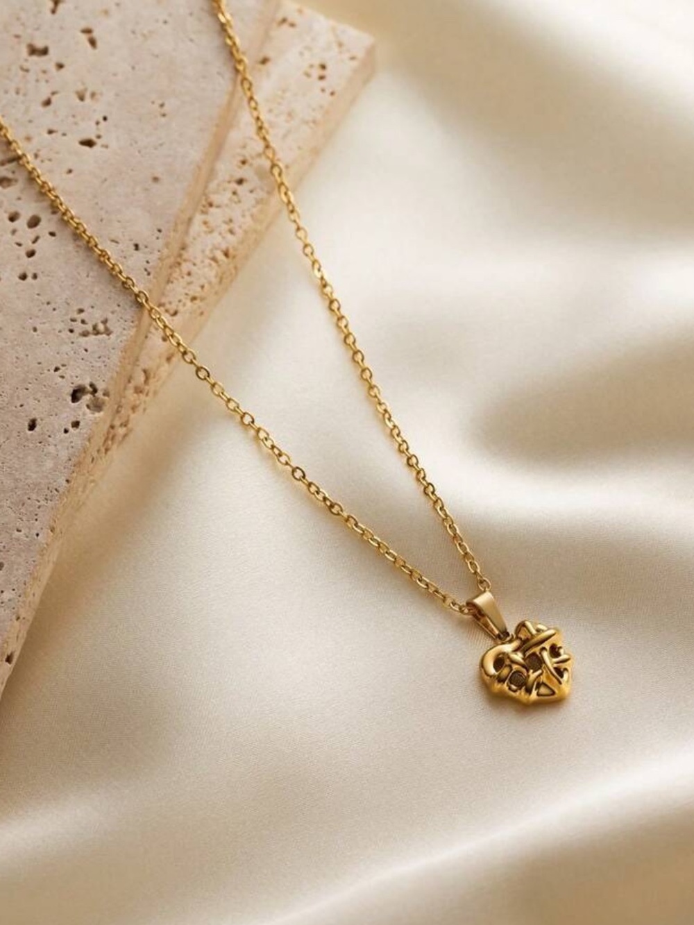 Heart Pendant Necklace #2539